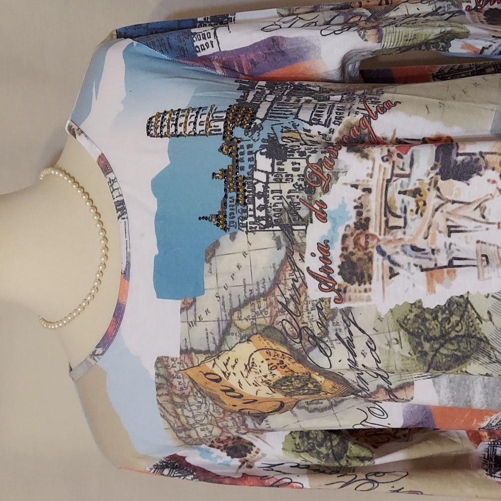 Christopher & Banks Graphic Three-quarter Sleeves Top - Picture 5 of 8